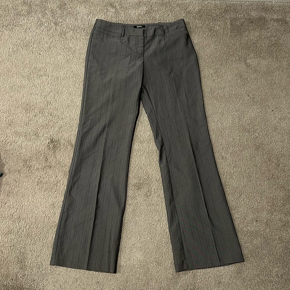 Low rise slacks size 5/6